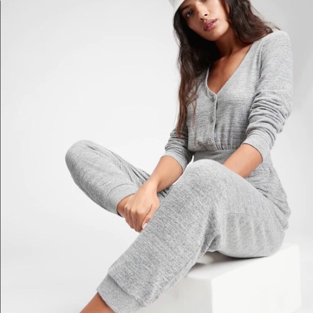 Cozy knit Gap jumpsuit. Brand new !